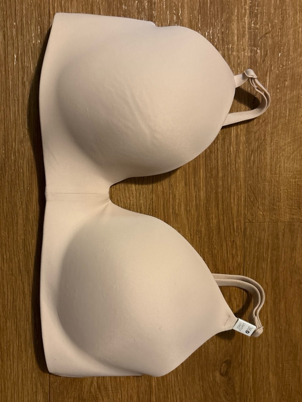 VS Pink Bra Wear Everywhere Wireless Lined Light Beige Women’s Sz 36D NWT